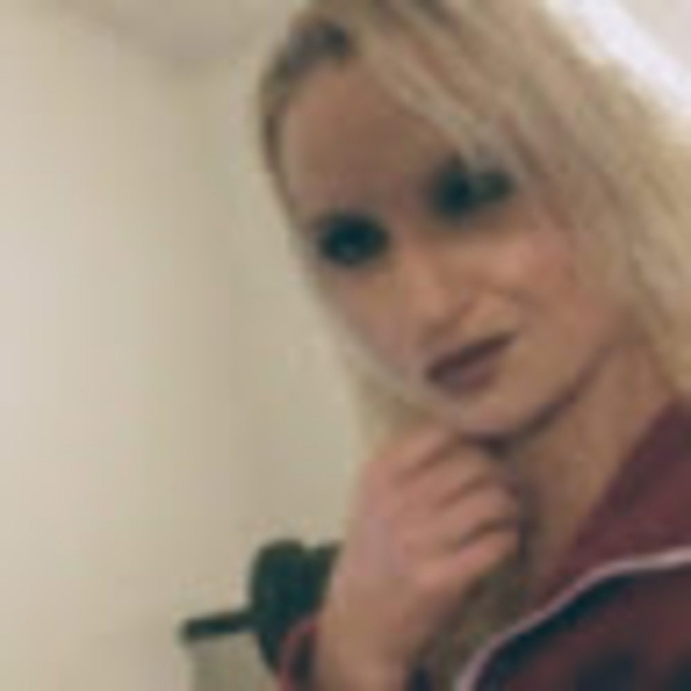 Meet your Posher, Alana